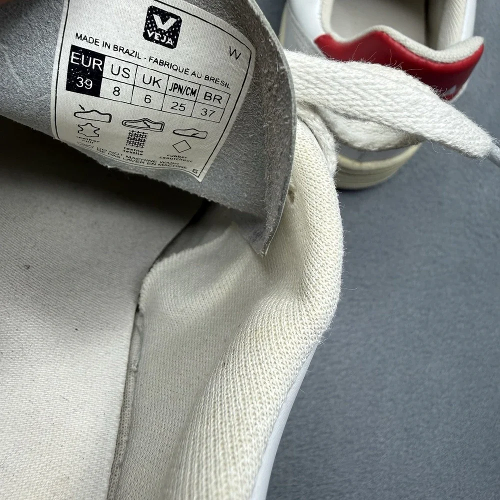 VEJA V-10 Women's Size 8 EU 39 White Leather Navy Red Low Top Sneakers